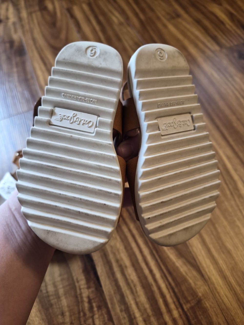 Cat & Jack Toddler Sandals- 6C - Picture 4 of 8